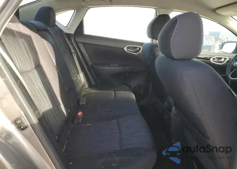 2017 Nissan Sentra S z USA, uszkodzony, nr VIN 3N1AB7AP3HY226752